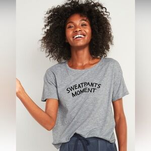 Old Navy 🟣​ GUC Size Medium Graphic Easy Tee Shirt